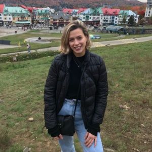 Meet your Posher, Tiana